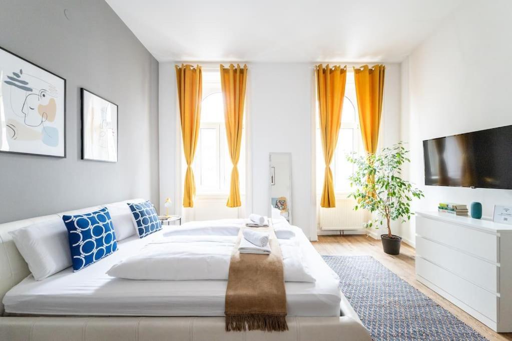 Lite 1Br Near Metro & Center By Hm Apartman Bécs Kültér fotó